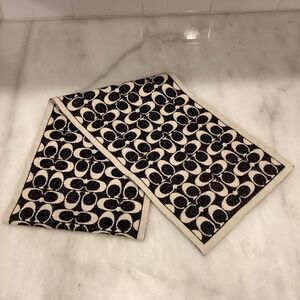 Coach Signature Lurex Merino Wool Scarf Muffler (COACH F82844)